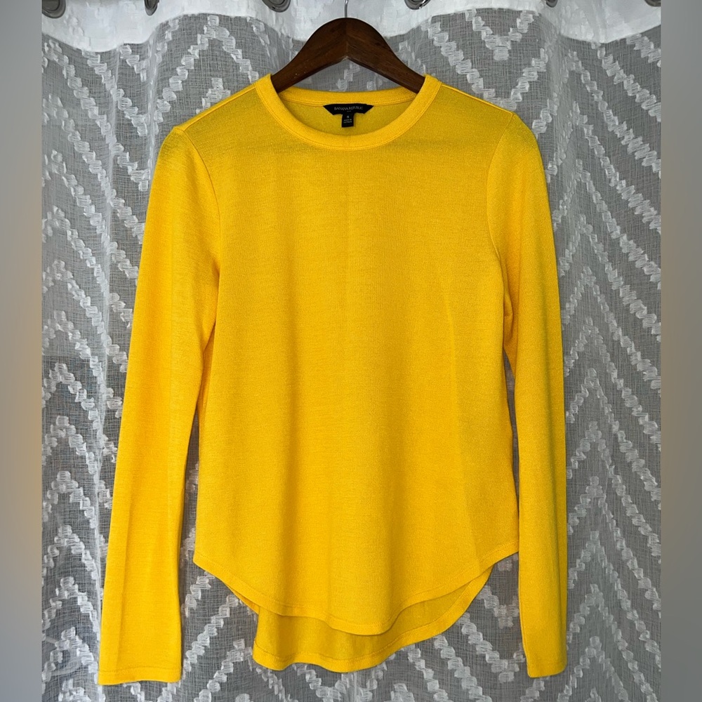 Banana Republic Yellow Crew Neck Knitted Sweater